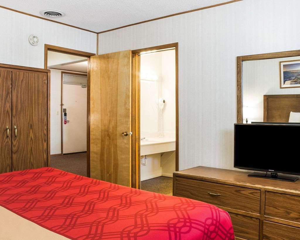 Econo Lodge Wall Phòng bức ảnh